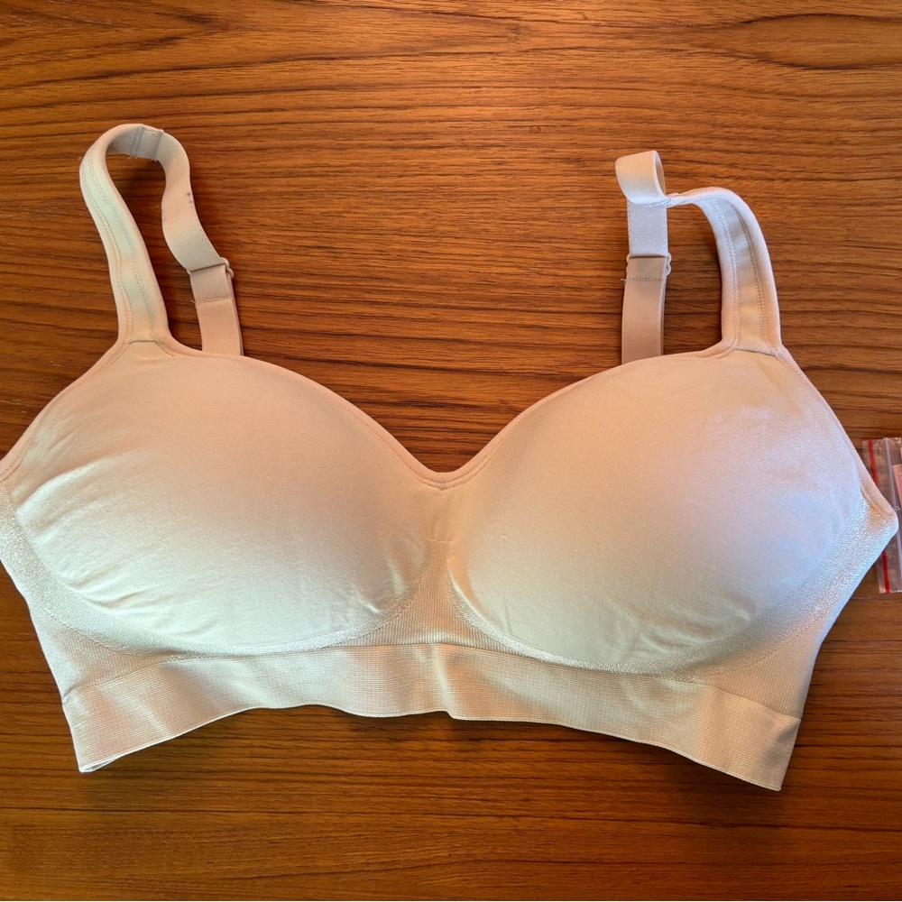 NWT Shapermint Sweetheart Wireless Contour Bra Size XL